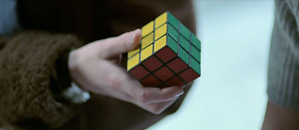 Rubiks kubus in film Lat den ratte komma in - 2008