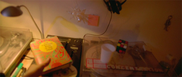 Rubiks kubus in film Enter the Void - 2009