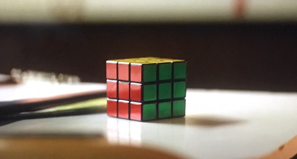 Rubiks kubus in film Daglicht - 2013